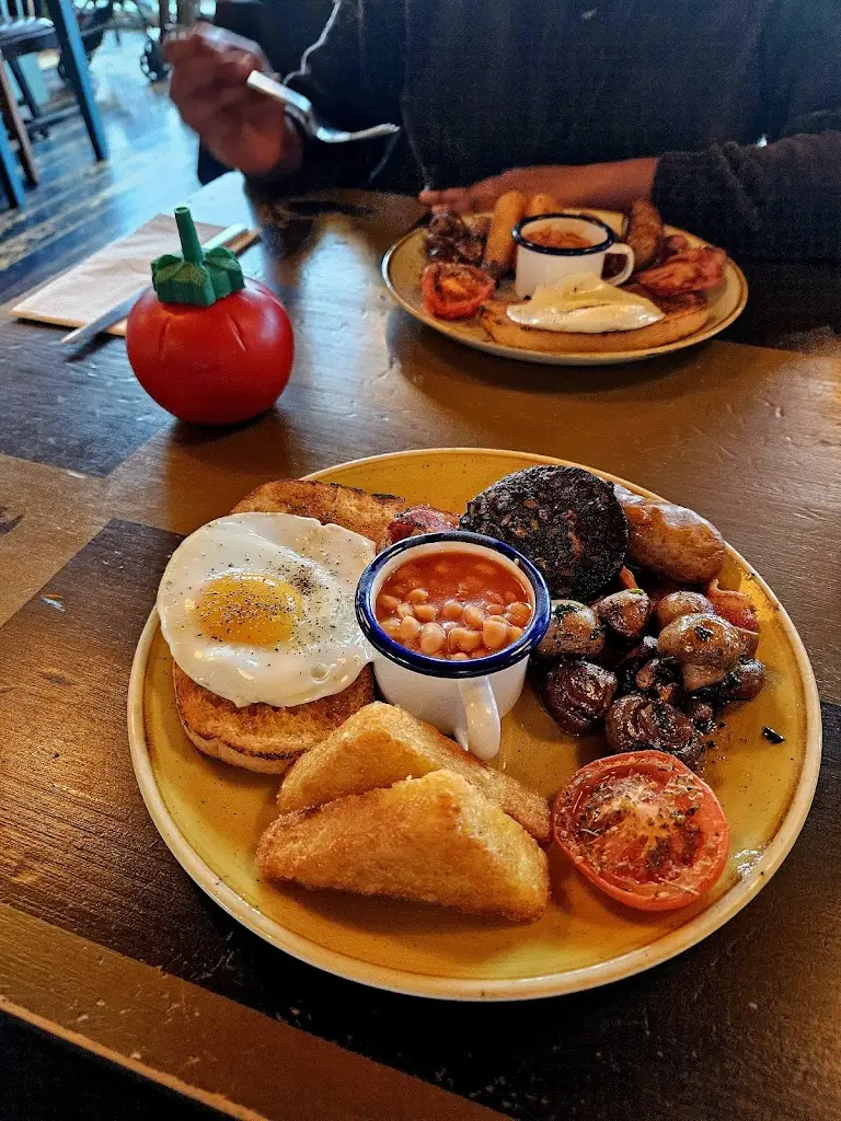 Shaye S_Calico Lounge_Chorley_review