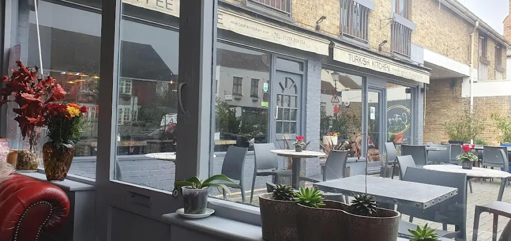 Jonathon Laurie Duncan_Pasha Chobham Turkish Cafe & Bistro_Chobham_review