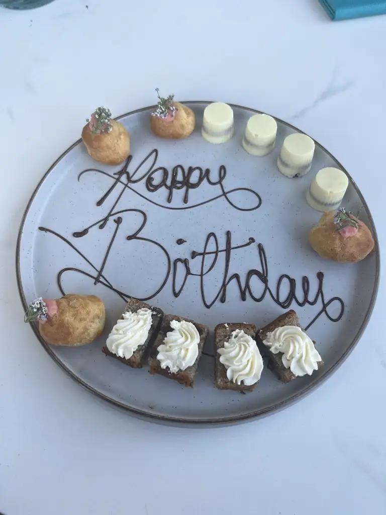 Piers Jackson_No.15 Restaurant and Bar_Chobham_review