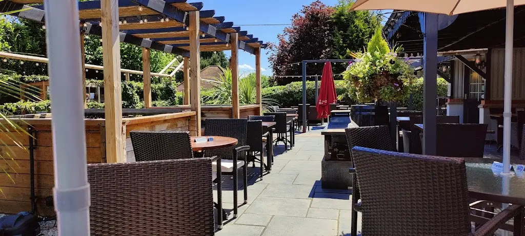 No.15 Restaurant and Bar_Chobham_slider_image_1