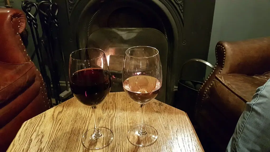 Menu_The White Hart_Chobham_image_5