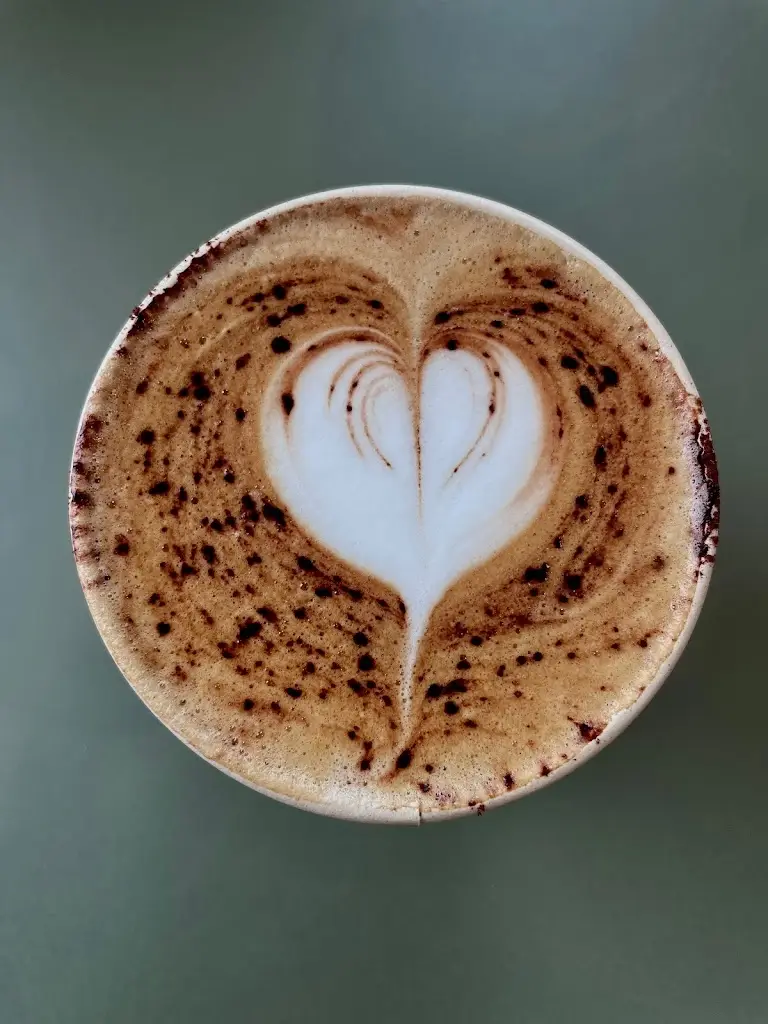 Menu_Basil & Blue Courtyard_Chobham_immagine_3