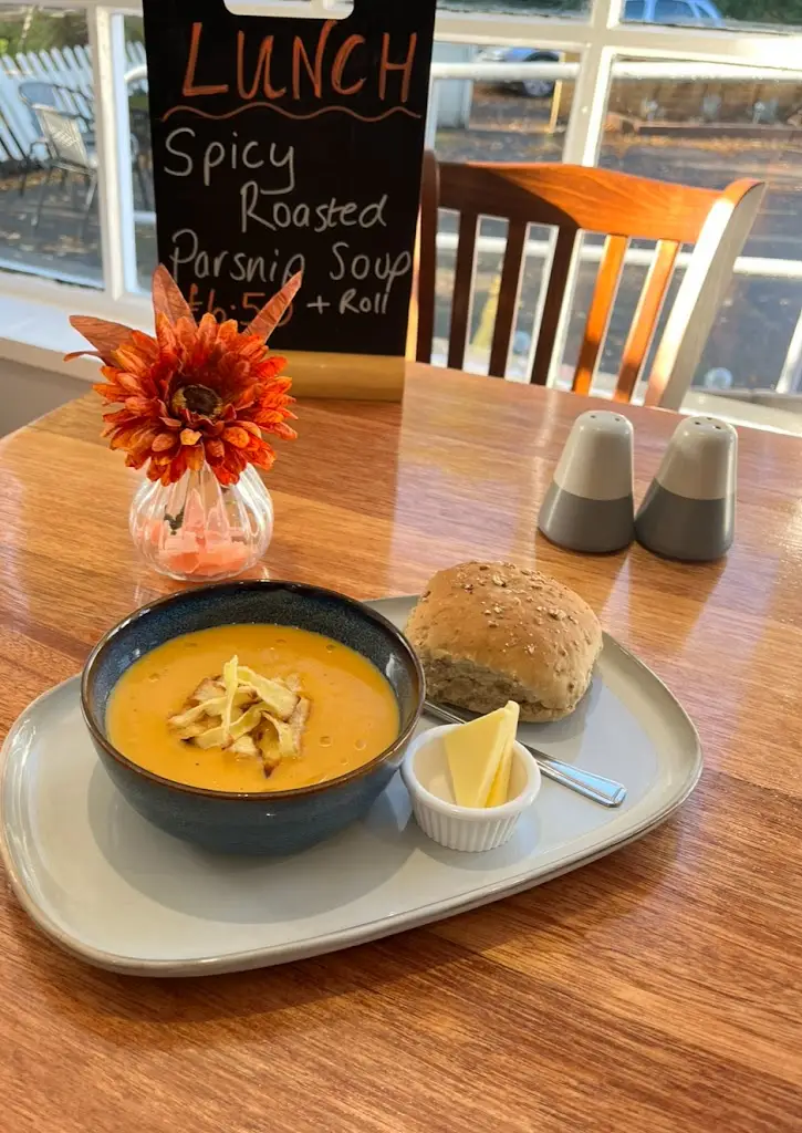 Menu_Simply Dine Cafe & Events_Chobham_immagine_8