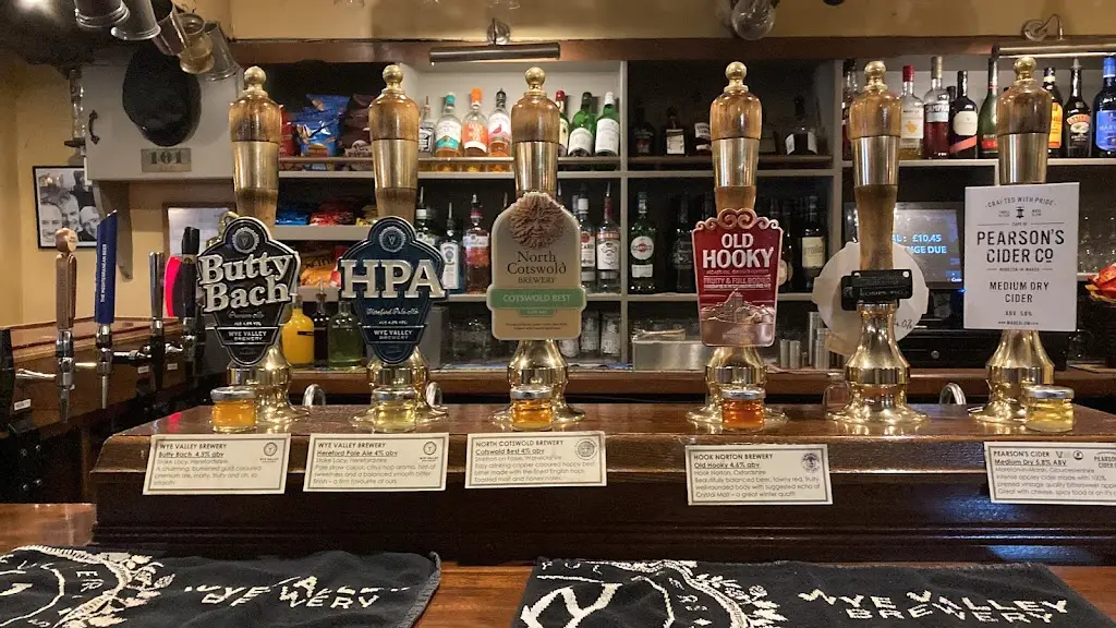 Eight Bells Inn_Chipping Campden_slider_image_2