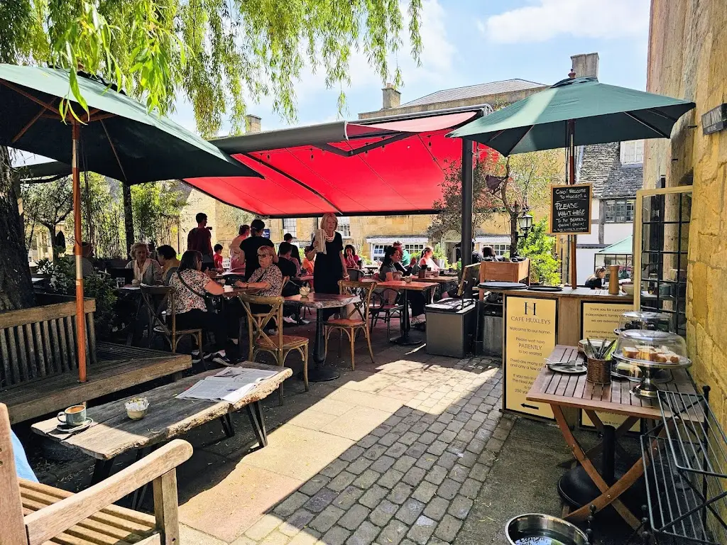 Brian Drinkwater_Huxleys, Cafe & Brasserie_Chipping Campden_review