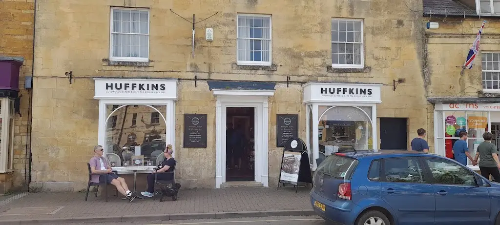 Huxleys, Cafe & Brasserie restaurant in Chipping Campden