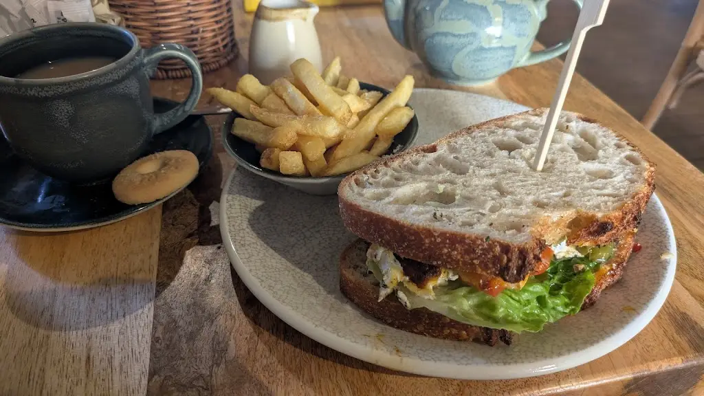 Huxleys, Cafe & Brasserie_Chipping Campden_slider_image_3