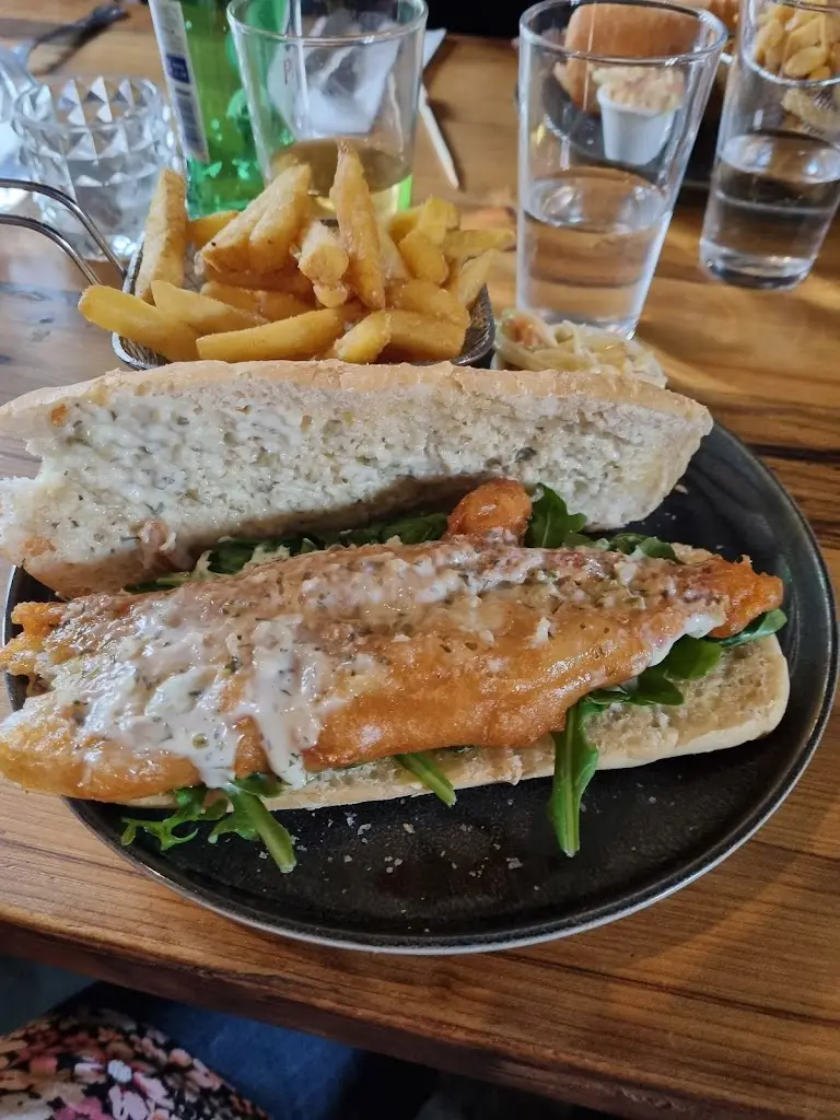 Jus H_The Red Lion Tavern_Chipping Campden_review