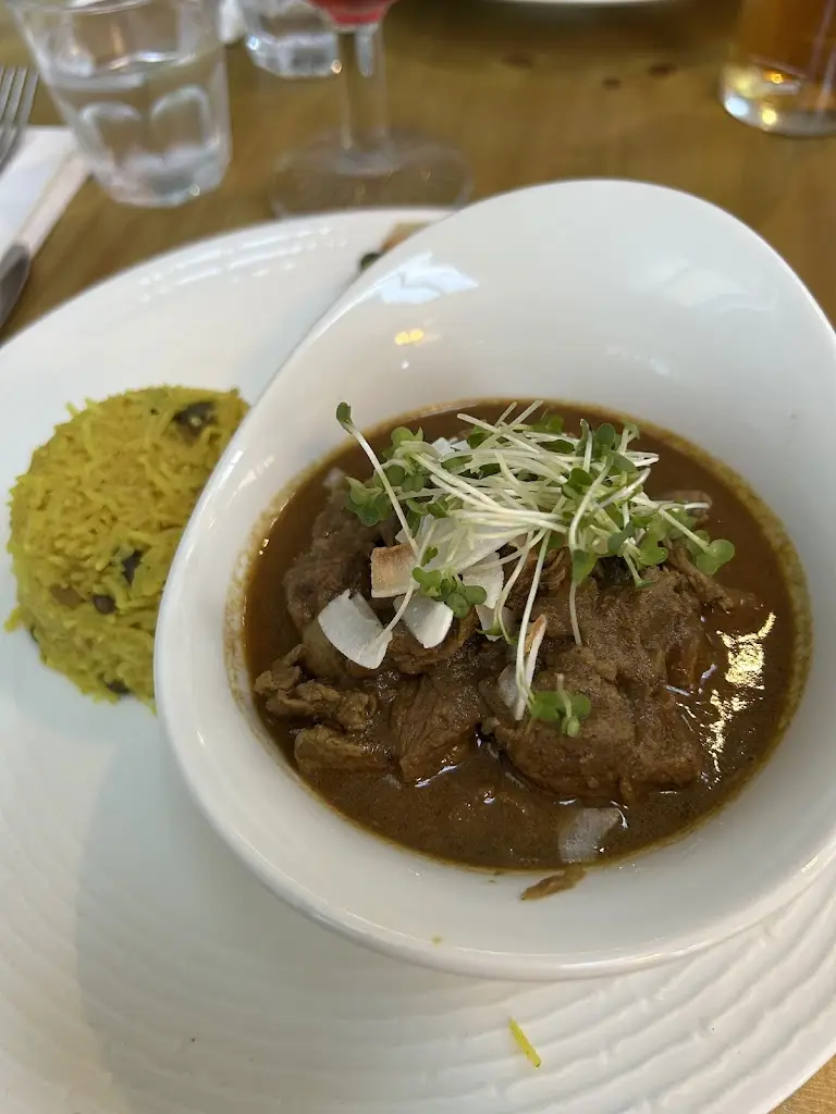 Lee Arnold_The Noel Arms Hotel_Chipping Campden_review