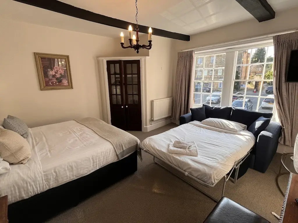 The Noel Arms Hotel Restaurant in Chipping Campden