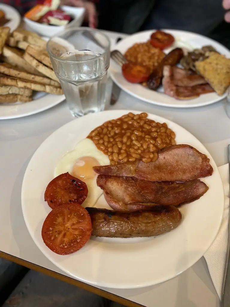 Victors_Chipping Campden_slider_image_2