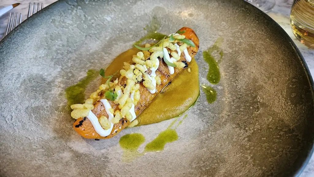 Mark Williams Hutchins_The Back Garden_Chipping Campden_review