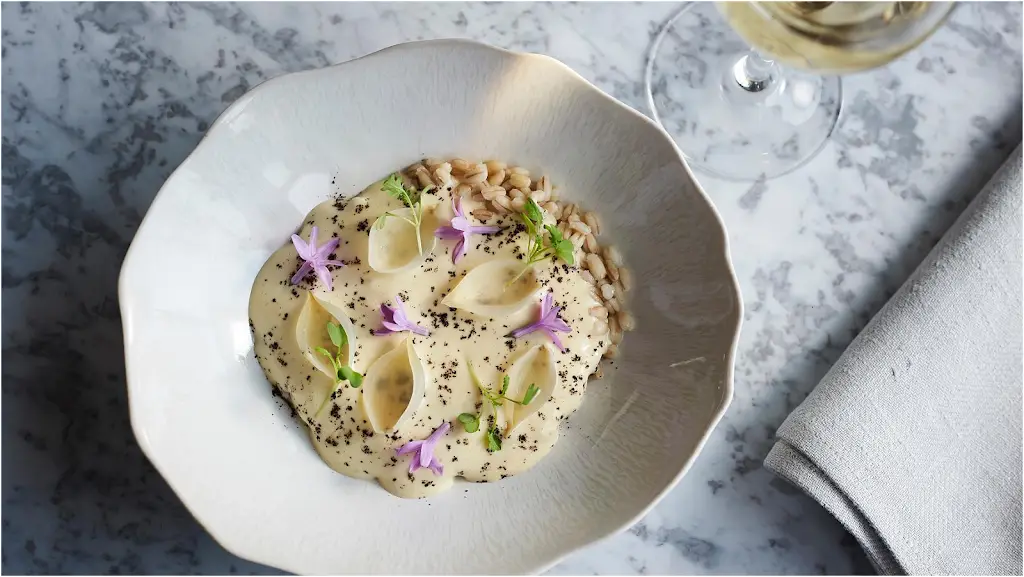 The Back Garden_Chipping Campden_slider_image_3