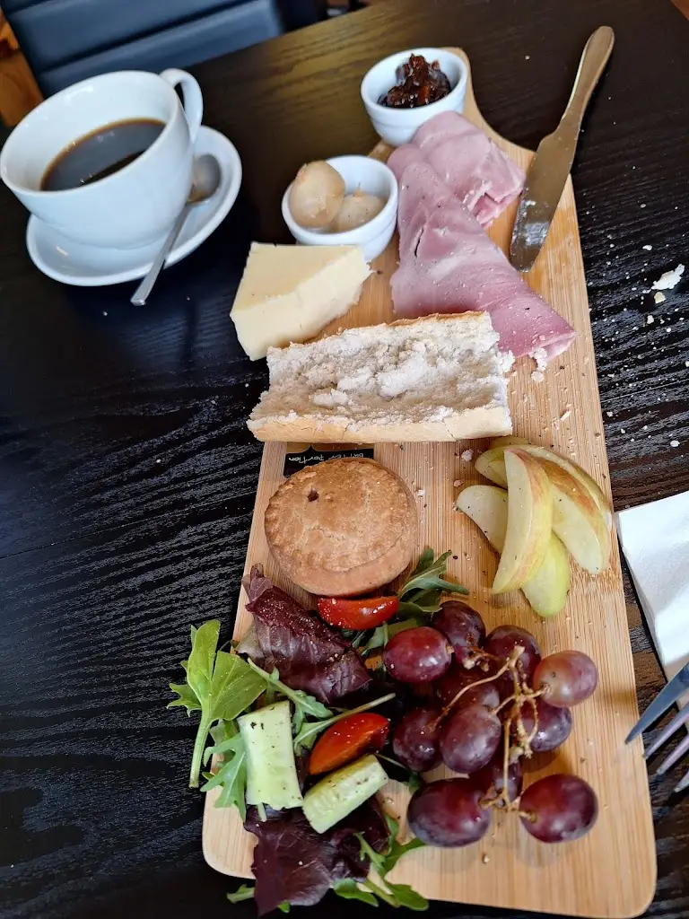 The Orchard Café & Garden restaurant in Chudleigh Knighton