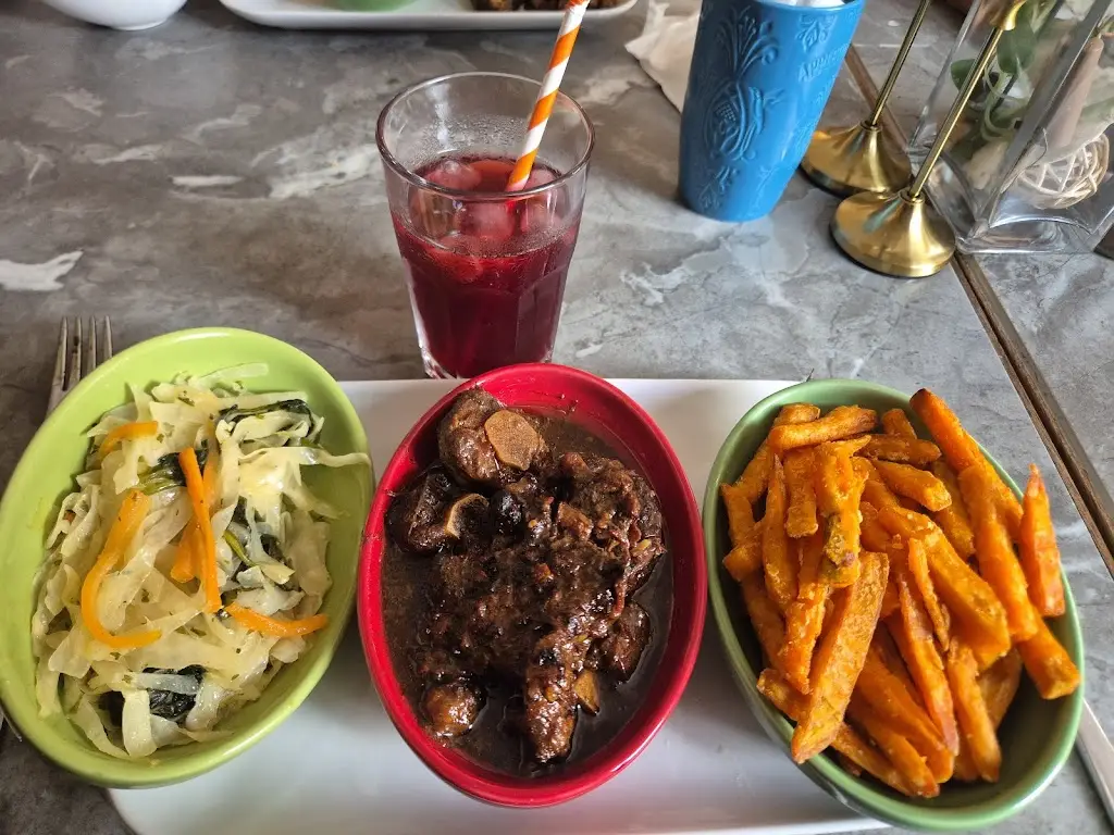 Jay Deer_Miss Dee's Evoden Bar & Kitchen_Chorlton_review