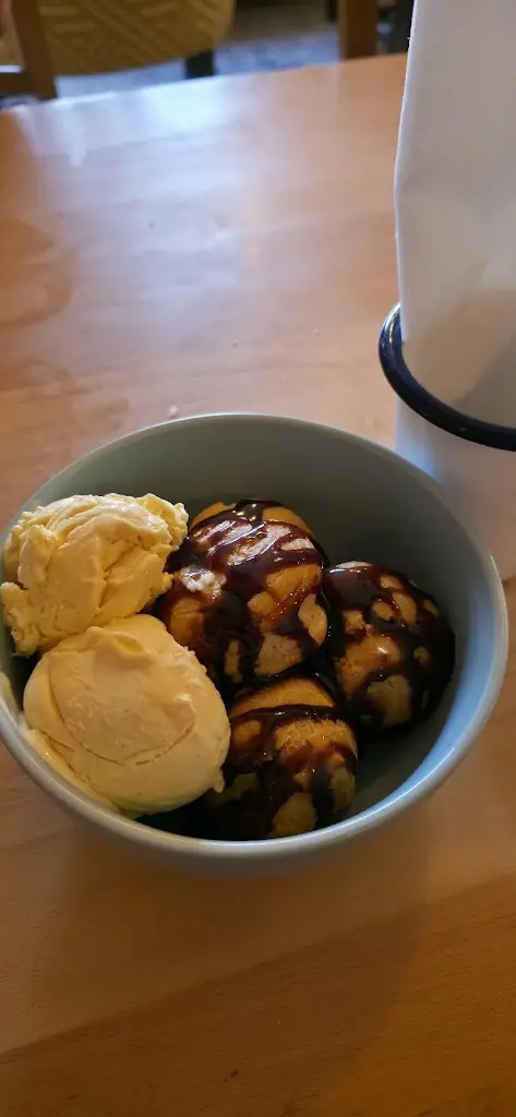 Amanda Tilly_The Marquis of Granby_Chickerell_review