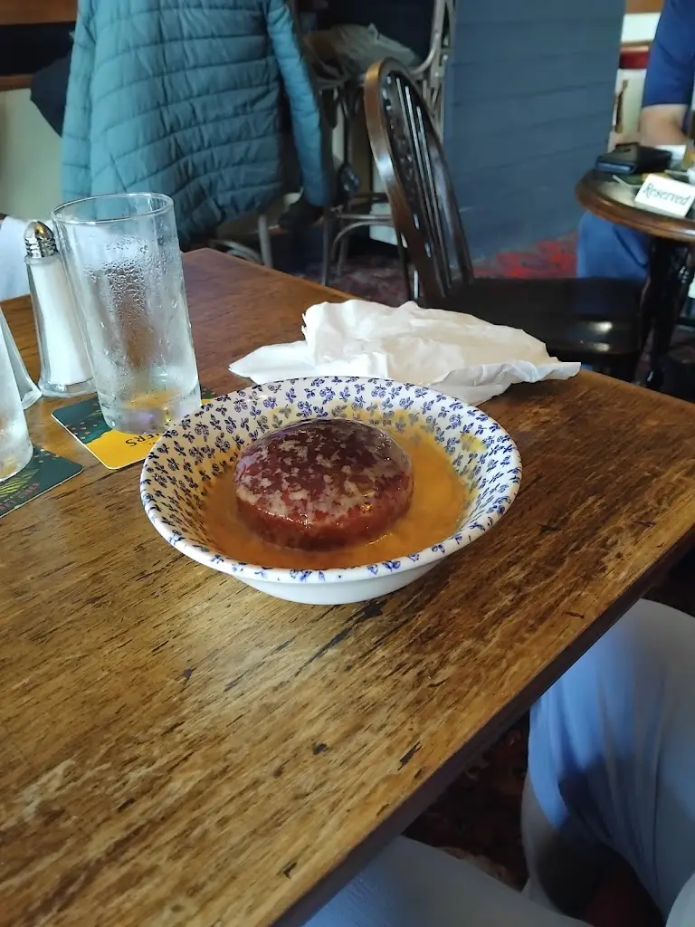 David May_VICTORIA INN_Chickerell_review