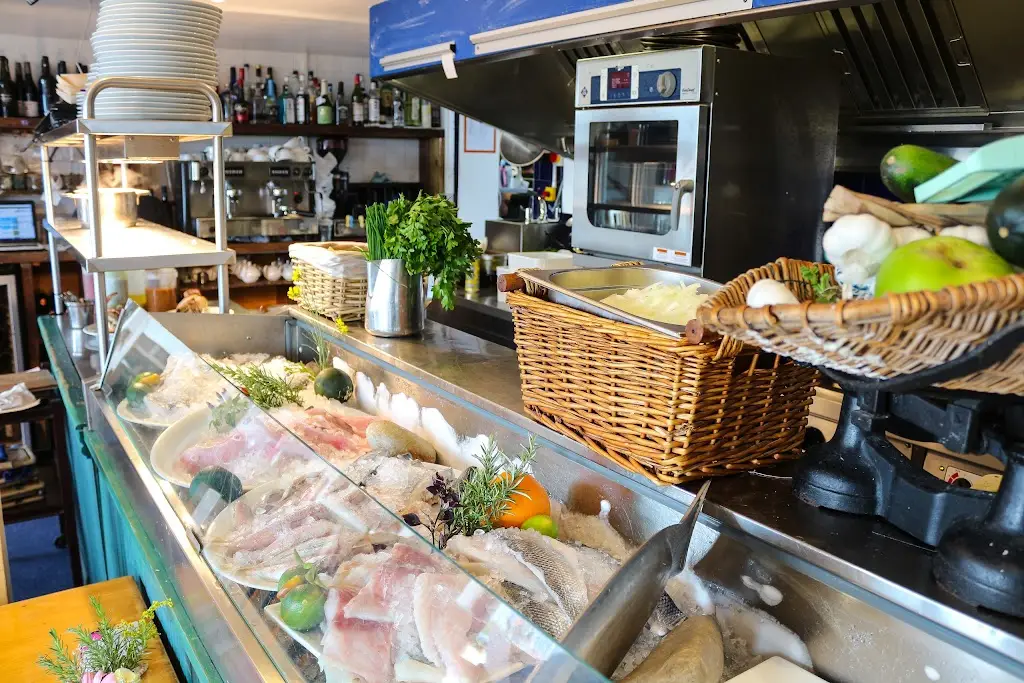 Crab House Café restaurant in Chickerell