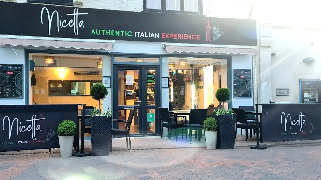 Nicetta restaurante en Chickerell