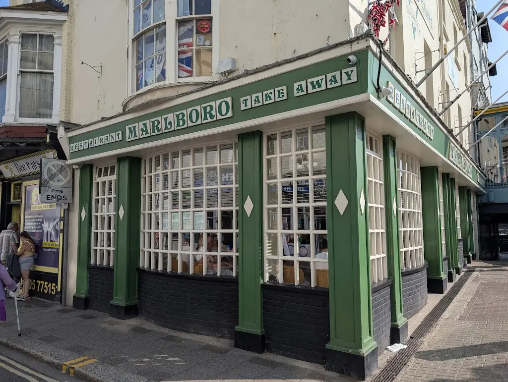 Marlboro_Chickerell_slider_image_1