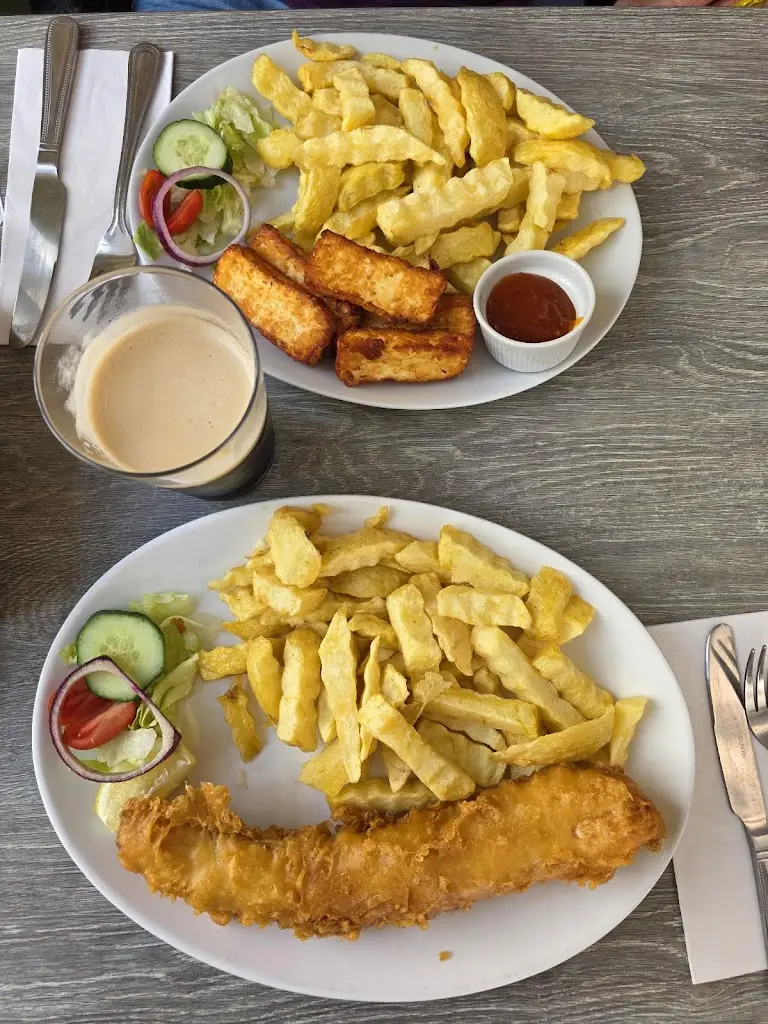 Marlboro_Chickerell_slider_image_3