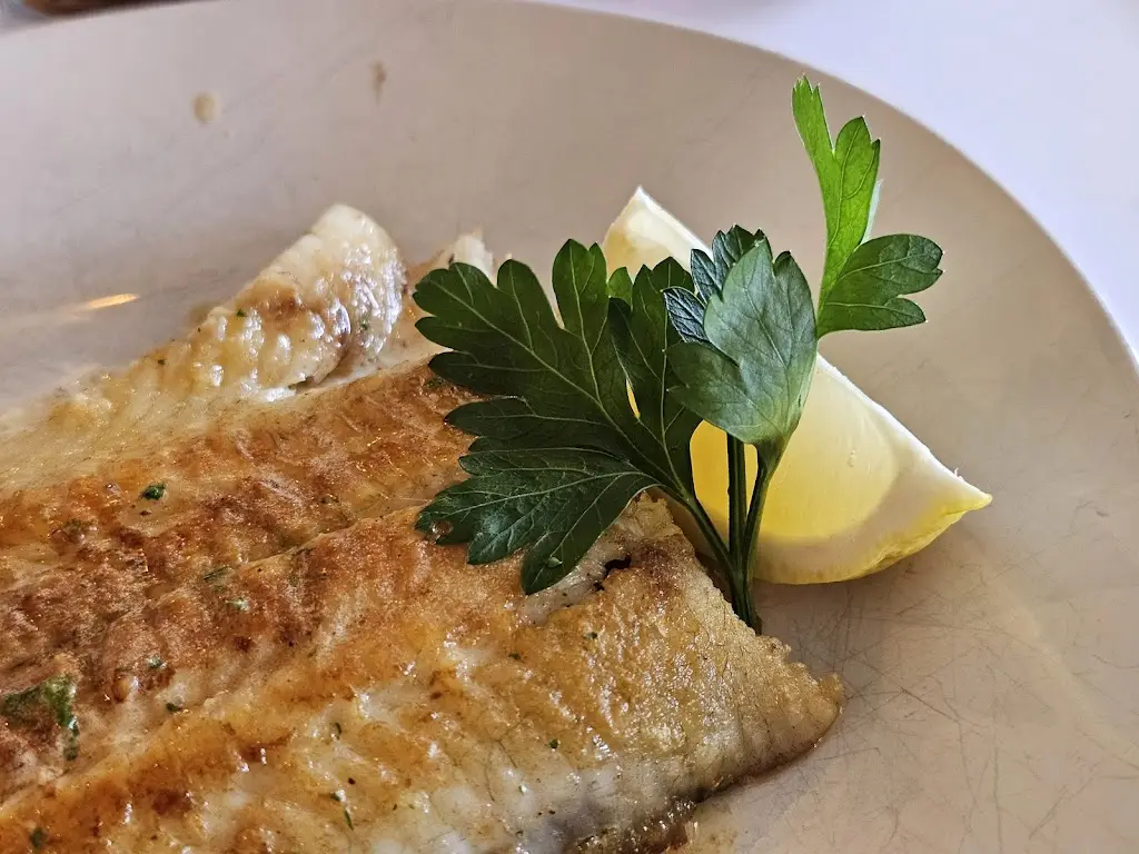 william cameron_Rockfish_Chickerell_review