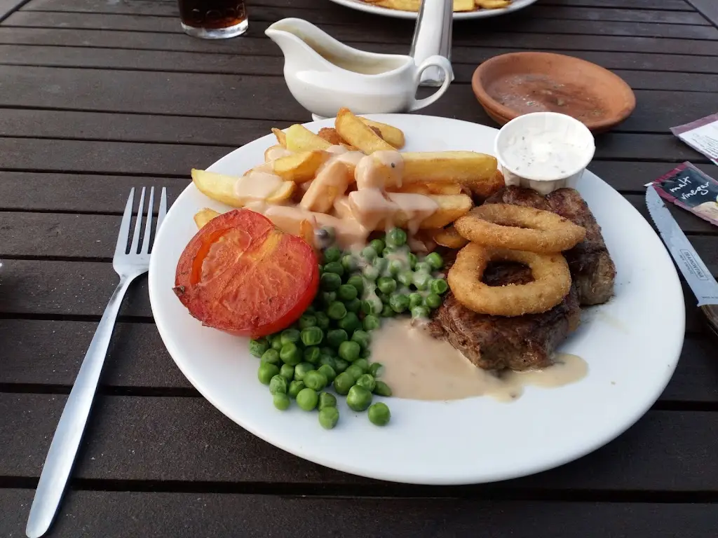 Menu_Admiral Hardy_Chickerell_image_7