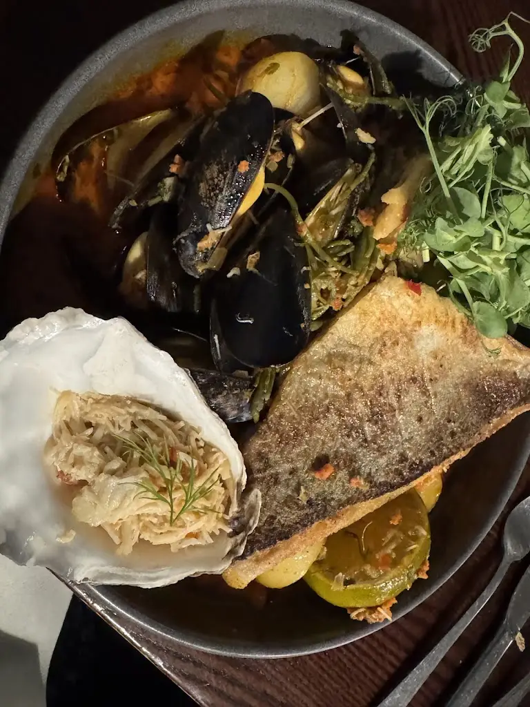 Gill C_Hall's Kitchen_Chickerell_review