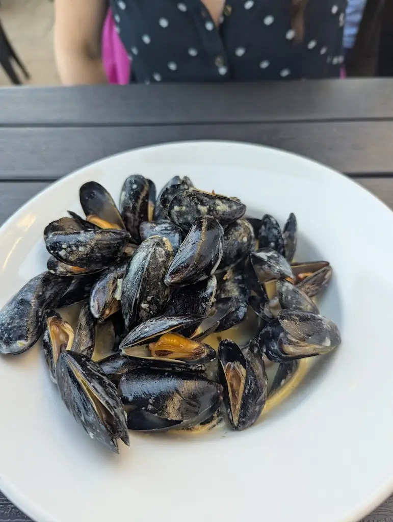 Kostas_Quayside Bar & Kitchen_Chickerell_review