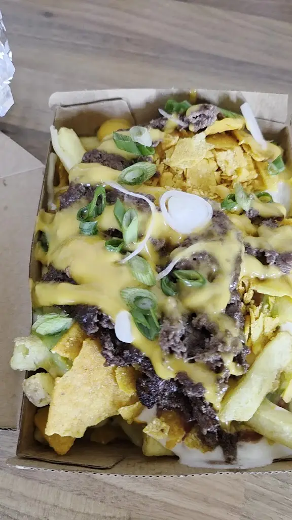 Zahut's Burgers_Annfield Plain_slider_image_2