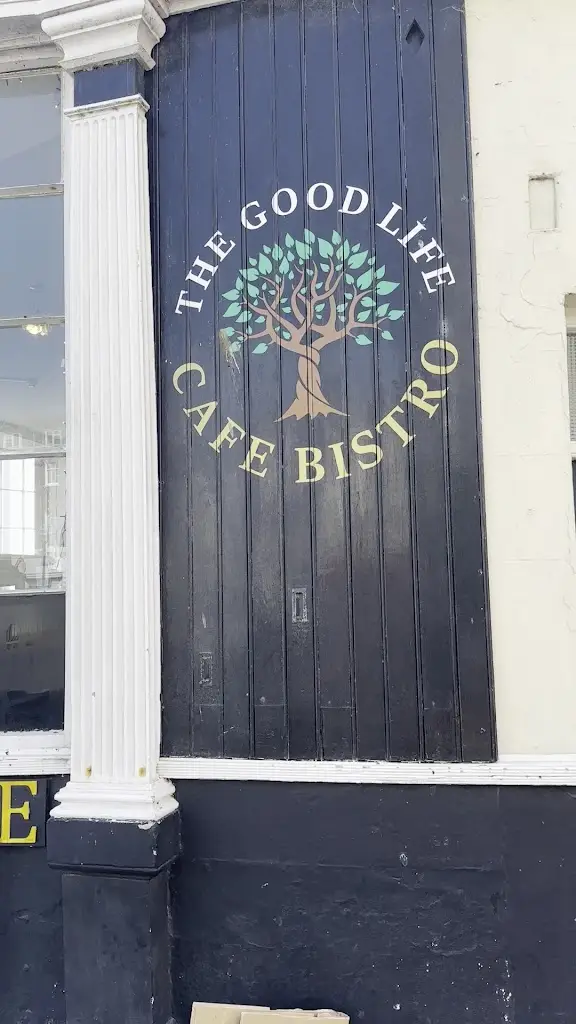 Darren A. Smith_The Good Life Cafe Bistro_Chickerell_review