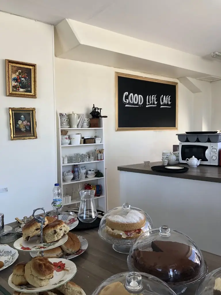 Tara Ryan_The Good Life Cafe Bistro_Chickerell_review