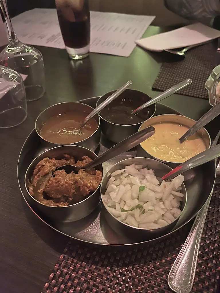 L L_Shalims Indian Restaurant_Chickerell_reseña