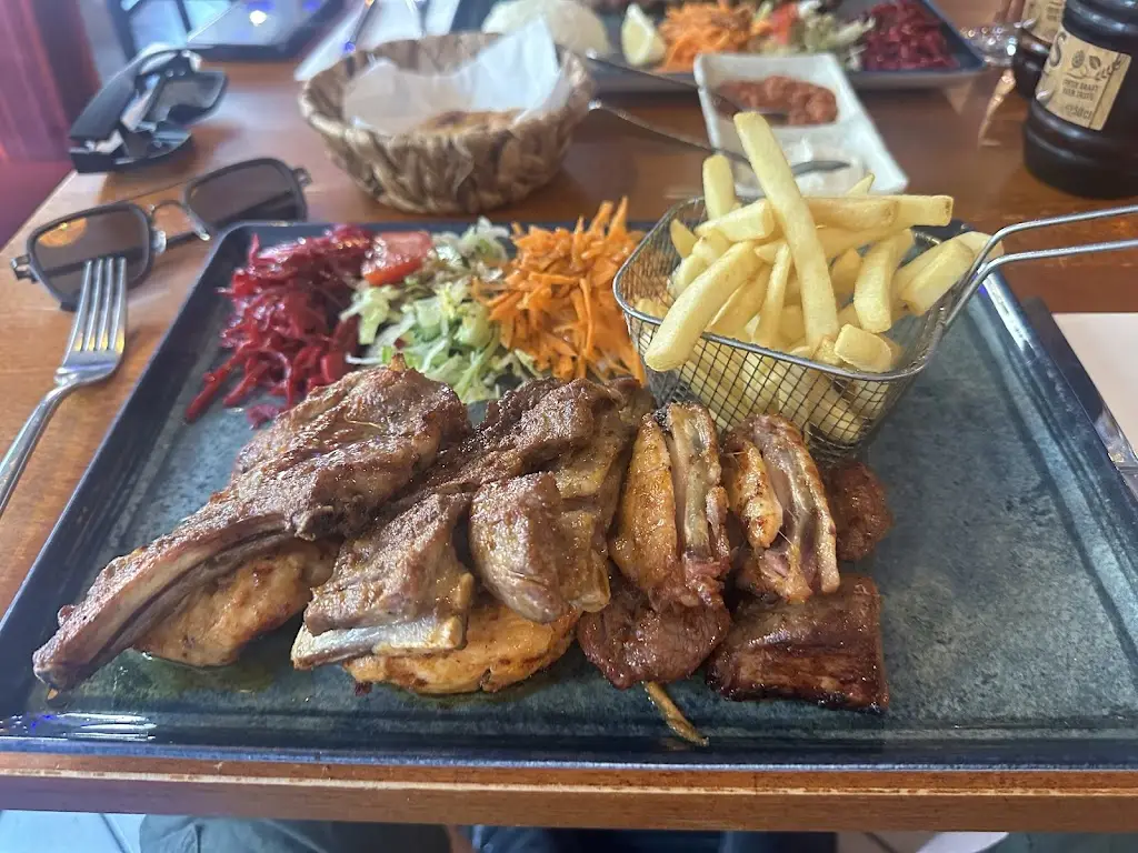 Brad_Rona Bar & Grill Turkish Restaurant, Weymouth_Chickerell_review