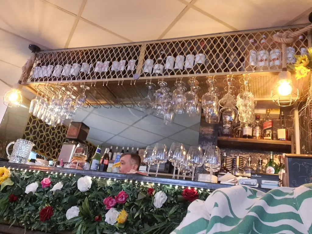 Kathy Wheal_Rona Bar & Grill Turkish Restaurant, Weymouth_Chickerell_review