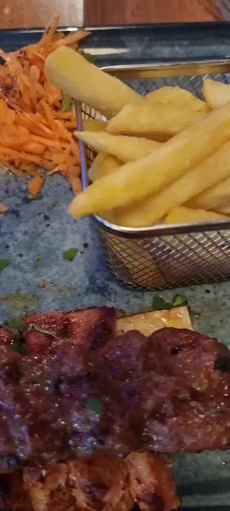 Hug Dealer_Rona Bar & Grill Turkish Restaurant, Weymouth_Chickerell_review