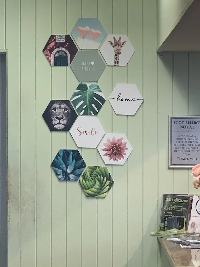 Joseph Olang_The Granby Diner_Chickerell_review