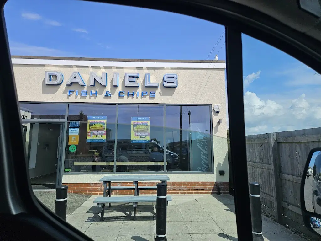 Daniels Fish and Chips_Chickerell_slider_image_3