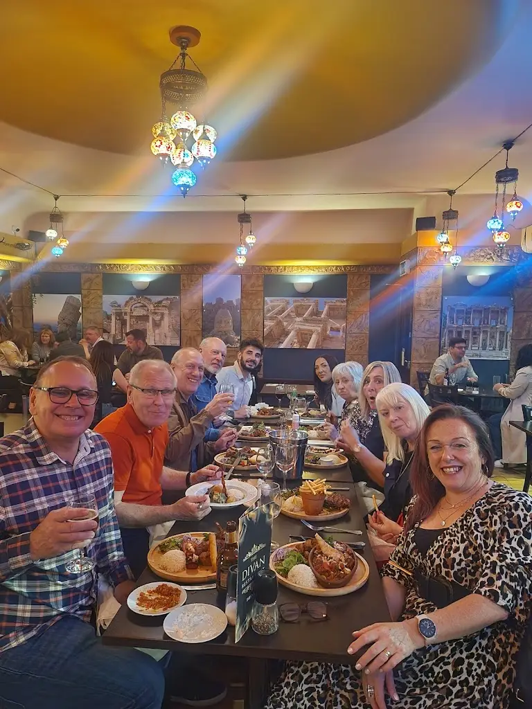 Suzanne Greaves_The Divan restaurant_Chesterfield_review