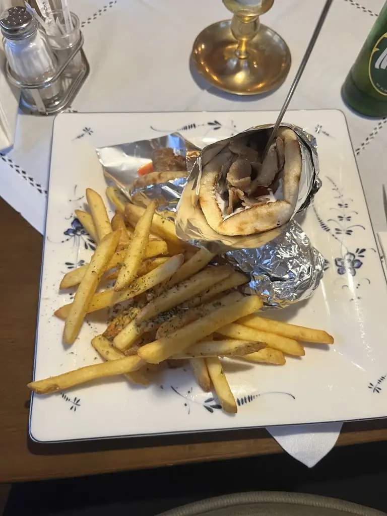 Ruth Banbury_Odyssey Greek Restaurant_Chesterfield_recensione