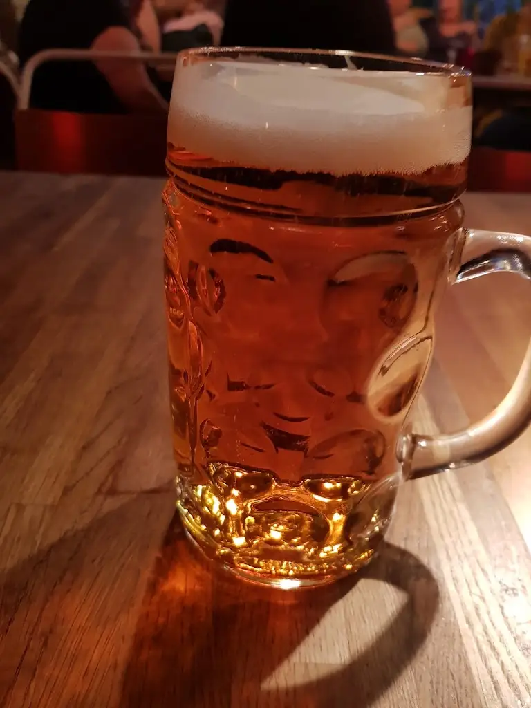 Menu_Einstein's_Chesterfield_image_7