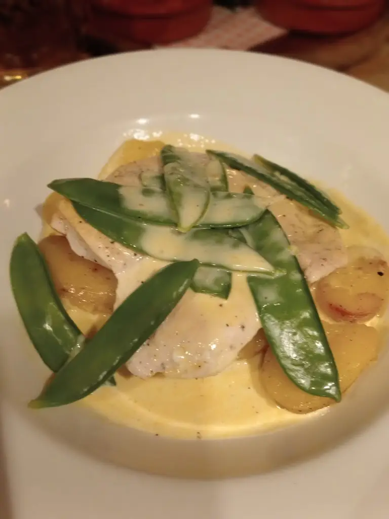 Menu_Einstein's_Chesterfield_image_8