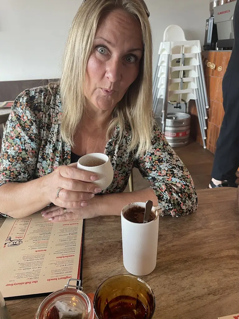 Menu_ninetyfour_Chesterfield_image_4