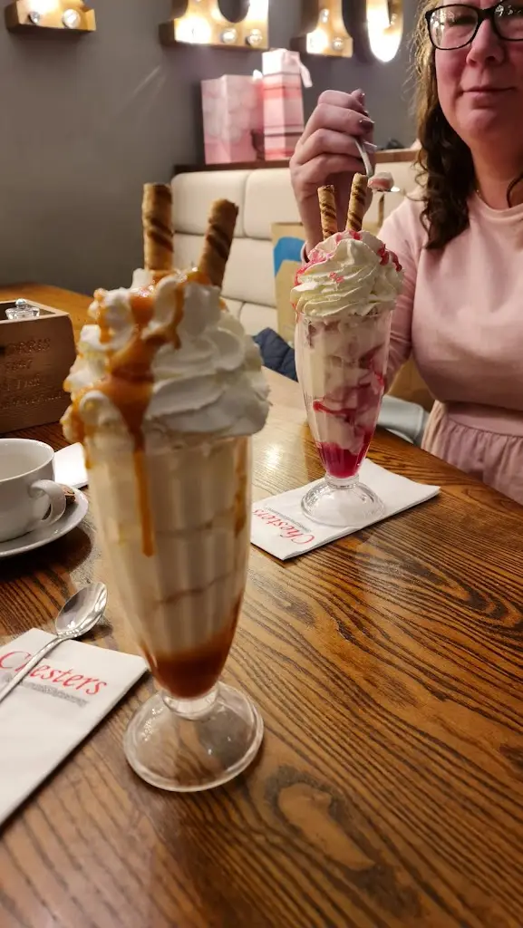 Menu_Chesters_Chesterfield_image_8