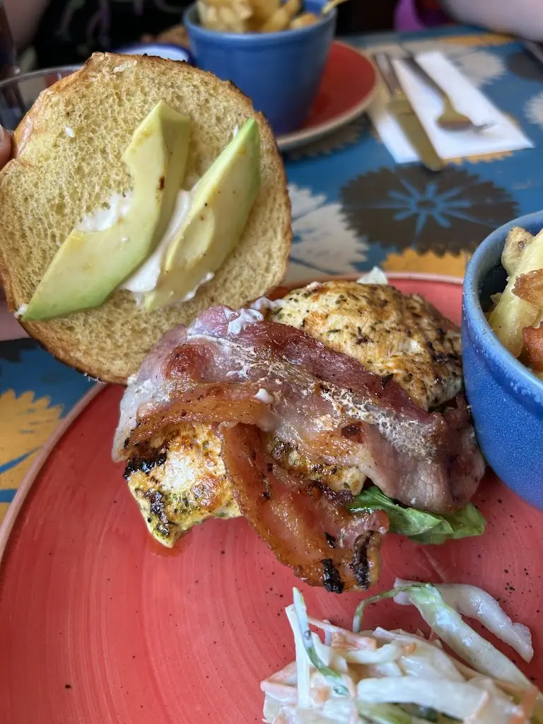 Leigh-Ann_Sorbo Lounge_Chesterfield_review