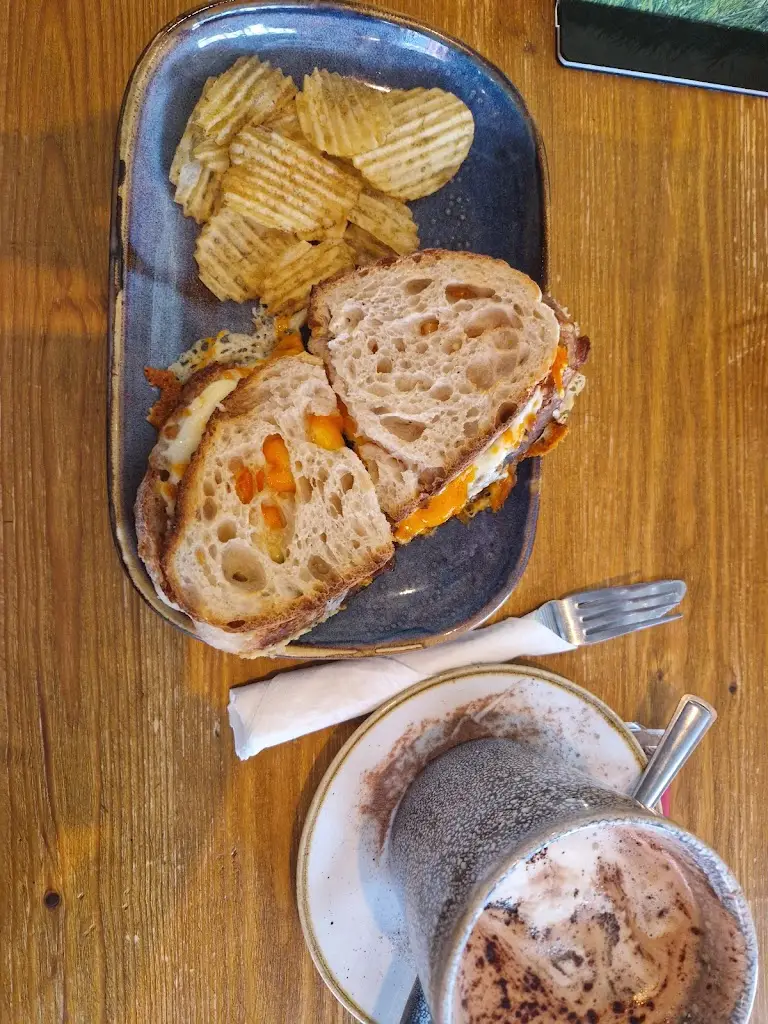 Menu_Qoozies_Chesterfield_image_8