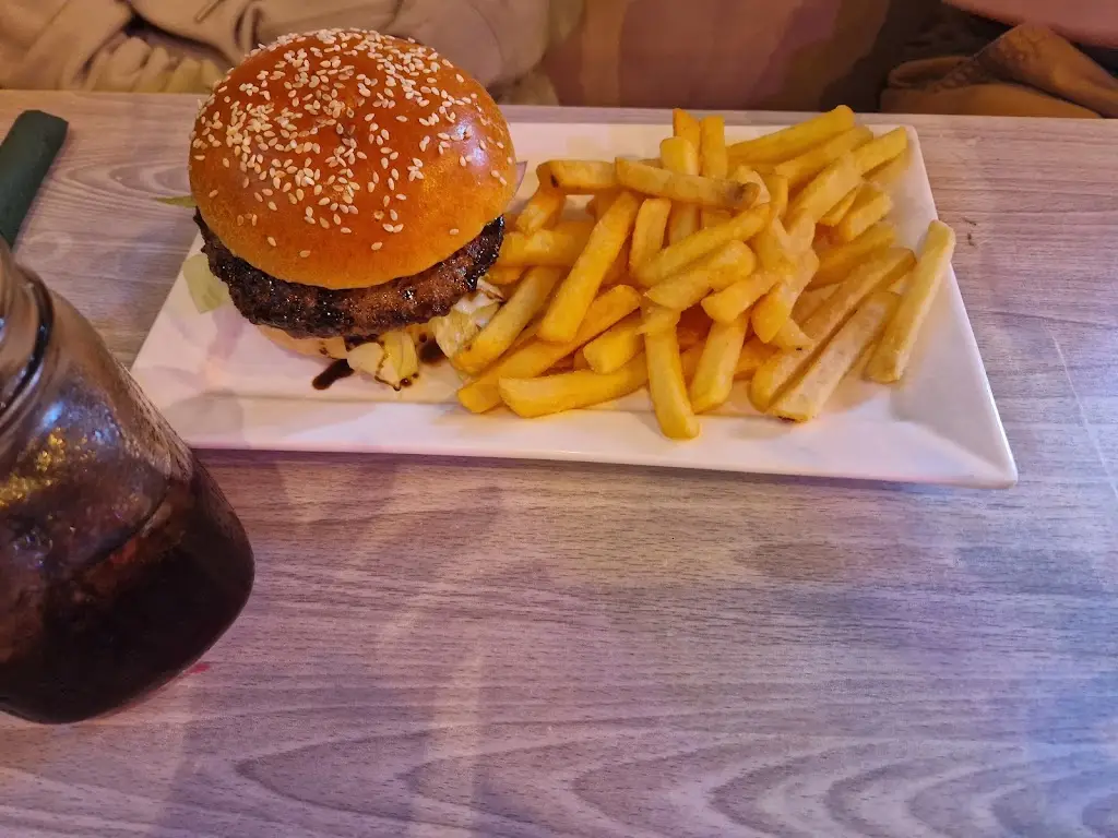 Menu_Darwin and Bear_Chesterfield_immagine_5