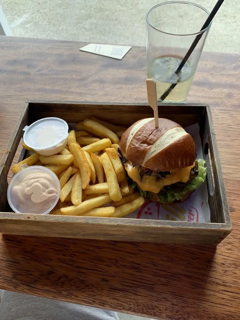 Menu_Brill Burger_Chesterfield_image_8