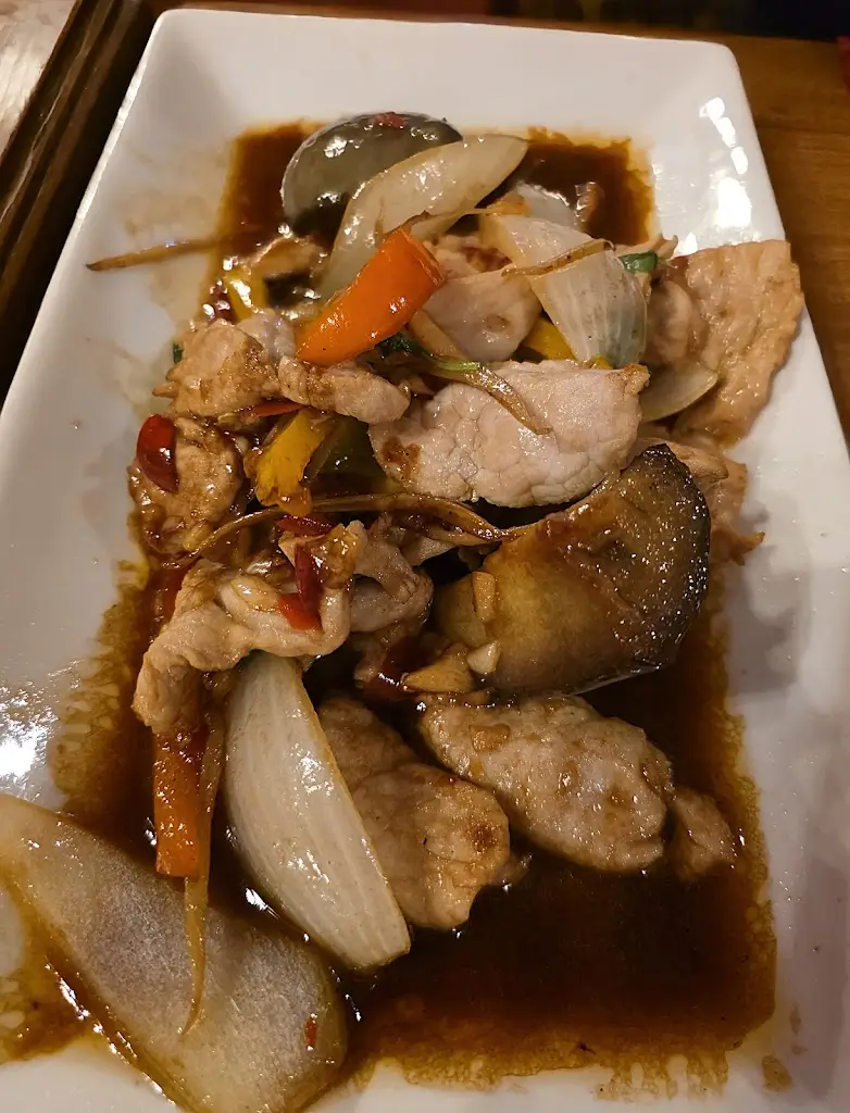 Nik C_Thai Thai Restaurant_Chesterfield_review