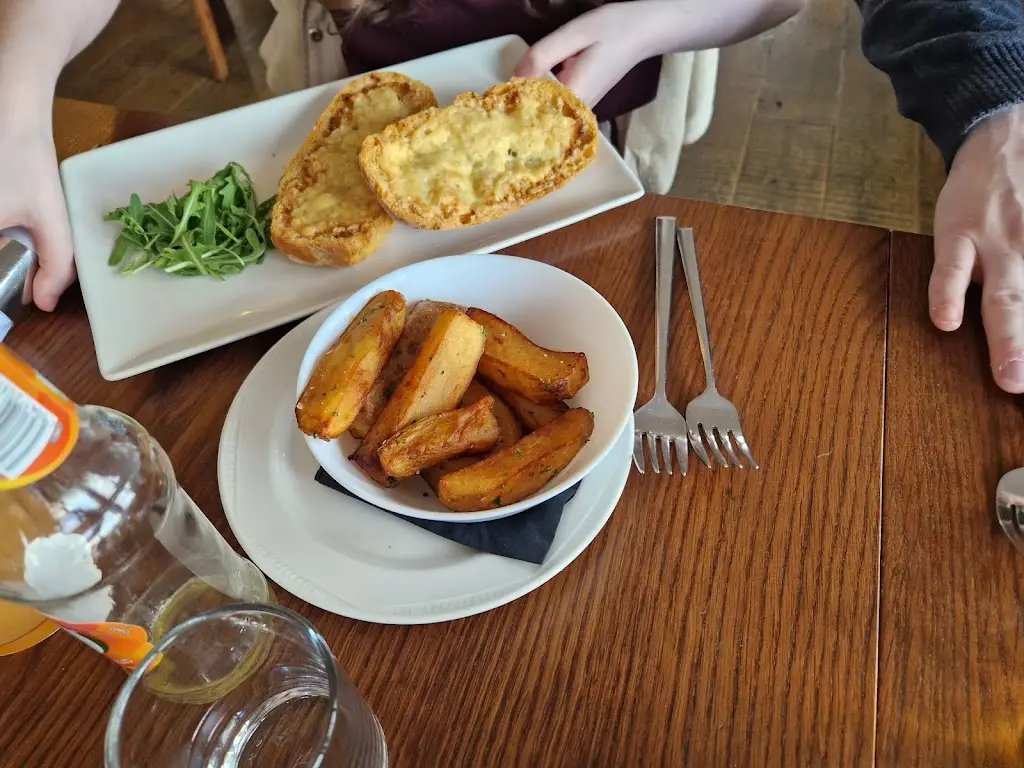 Menu_The Fox & Goose Inn_Chesterfield_image_8